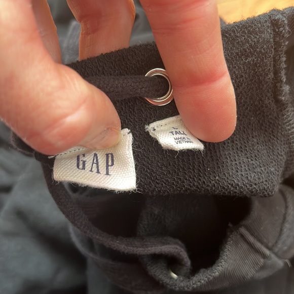 EUC Gap long sleeve, corset, back sweatshirt - Picture 12 of 14